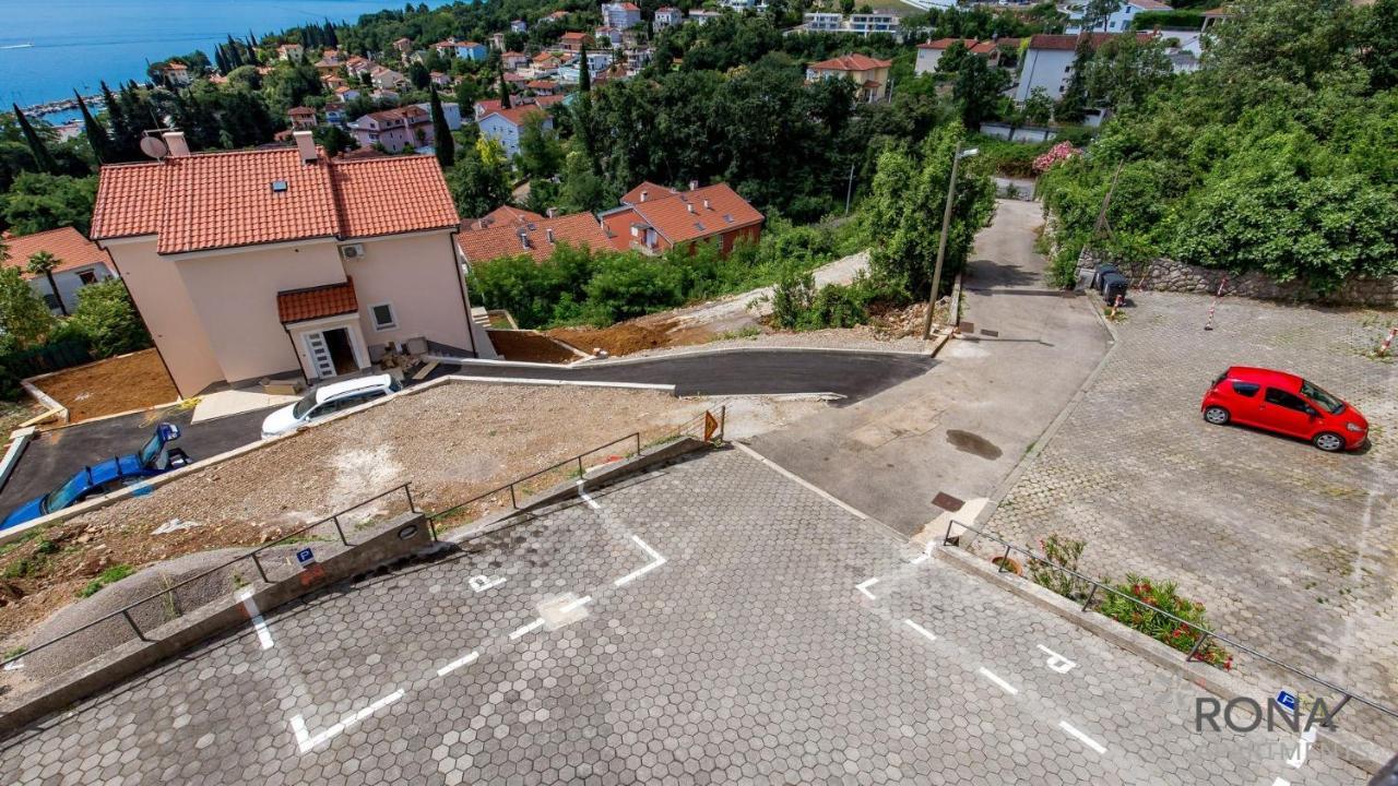 Rona Spacious Apartment With A Panoramic View Ičići エクステリア 写真