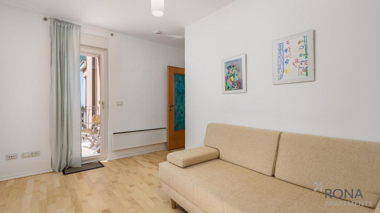 Rona Spacious Apartment With A Panoramic View Ičići エクステリア 写真