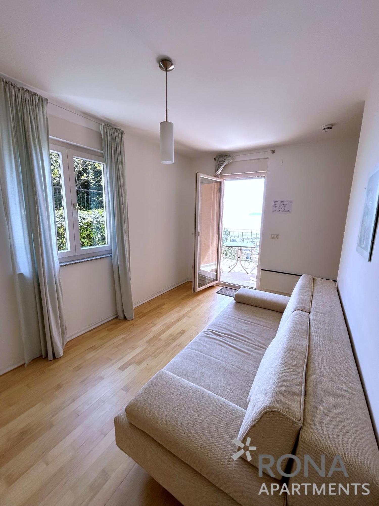 Rona Spacious Apartment With A Panoramic View Ičići エクステリア 写真