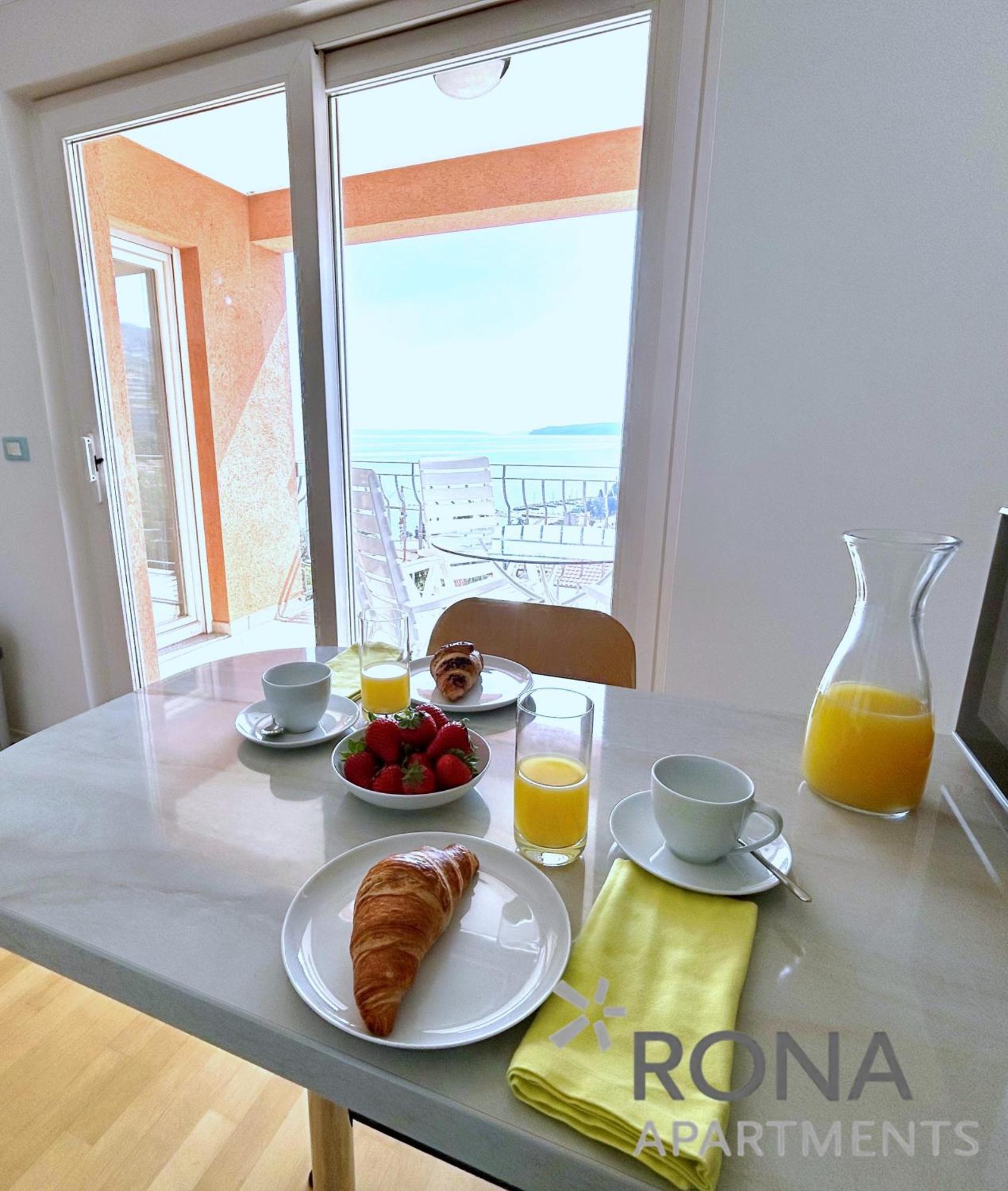 Rona Spacious Apartment With A Panoramic View Ičići エクステリア 写真